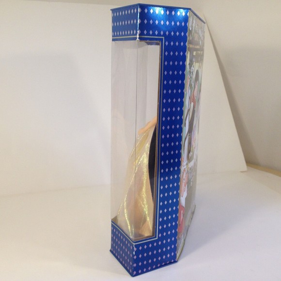 Vintage Disney's Classic Doll Collection Snow White #88002 Factory Sealed 1997 - Picture 9 of 12